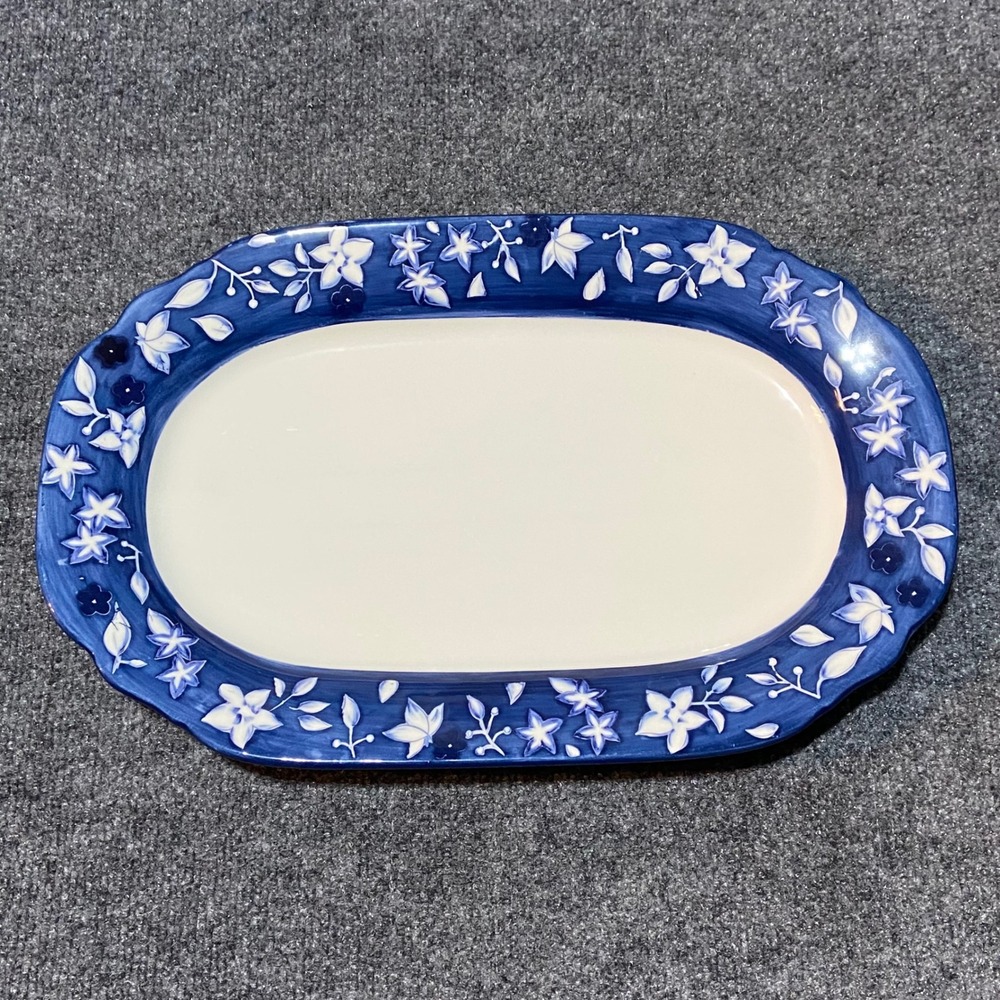 Pfaltzgraff‎ Blue Meadow Oval Serving Platter 17 Inch Scalloped Floral Stoneware